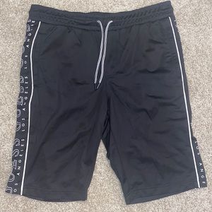 Guess shorts
